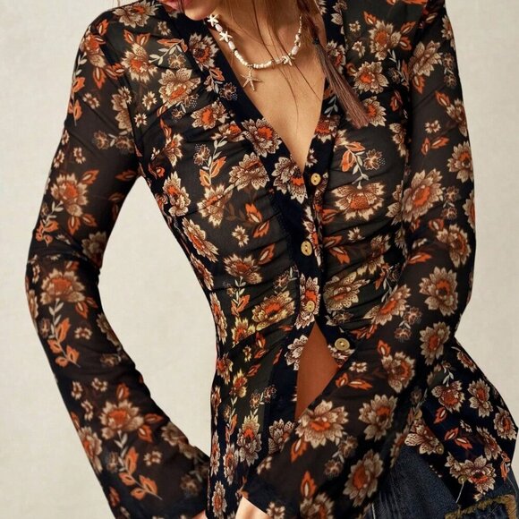 Multicolor Casual Women's Boho Lace mesh V-Neck Flared Sleeve Blouse - Picture 4 of 7